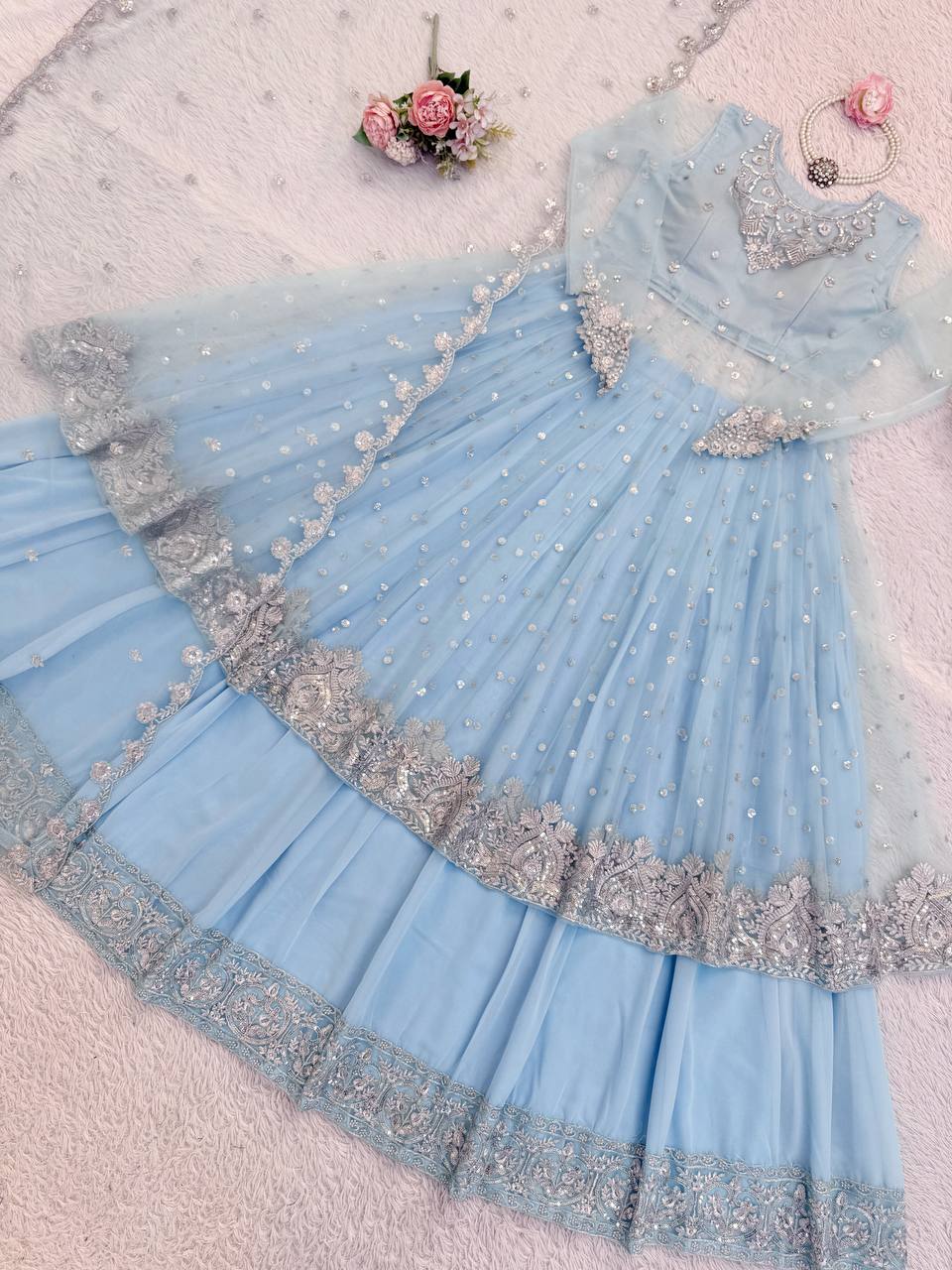 Butterfly net dupatta with delicate embroidery detailing