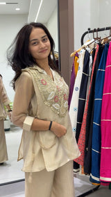 Women’s Embroidered Collar Neck Kurta Palazzo Co-ord Set